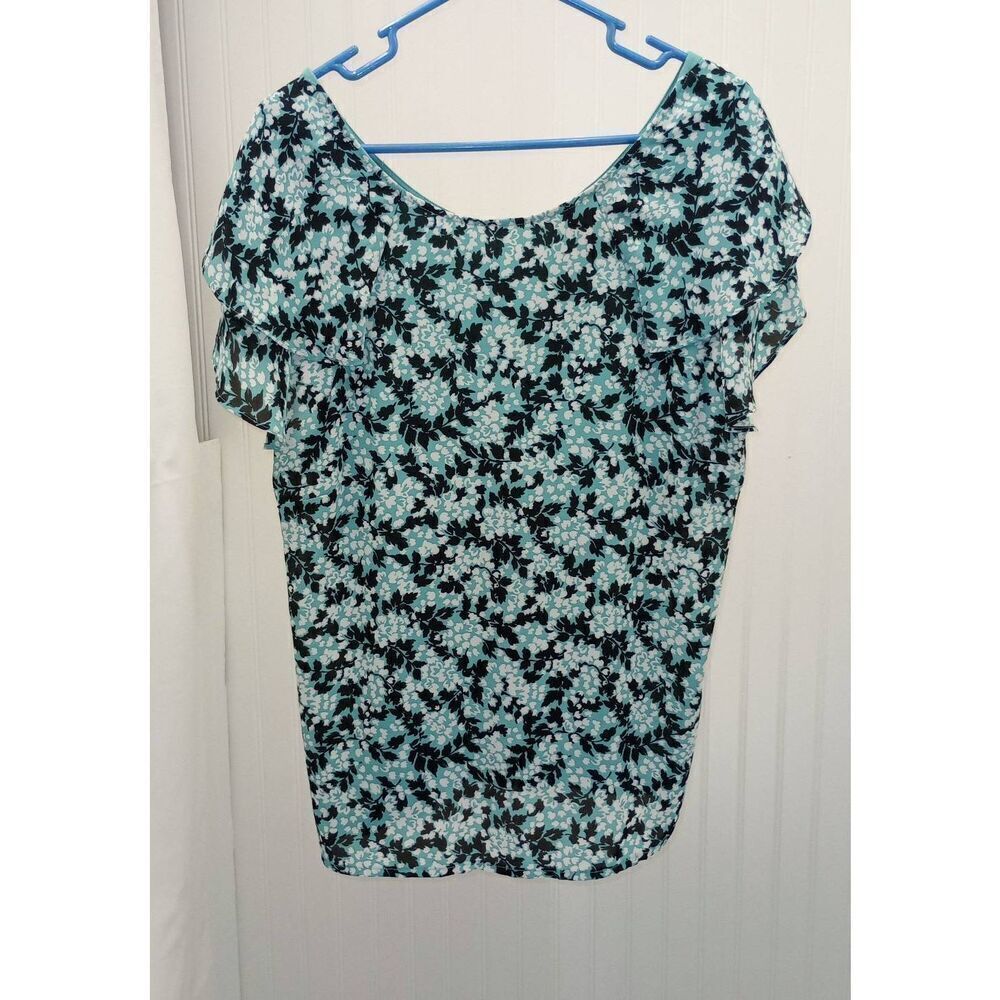 Ann Taylor factory flutter sleeve blue floral blouse size L